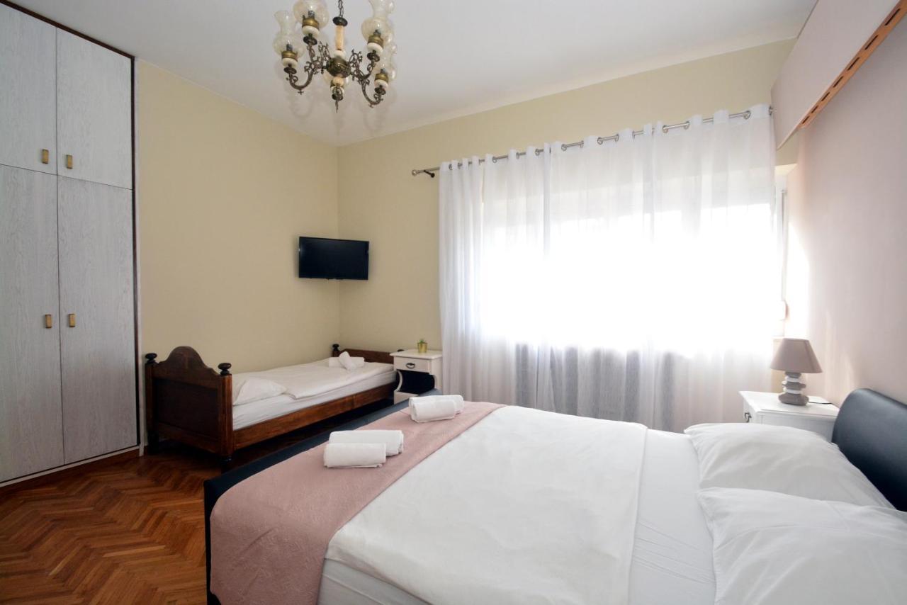 Guesthouse Kamen Kuca Podstrana Buitenkant foto