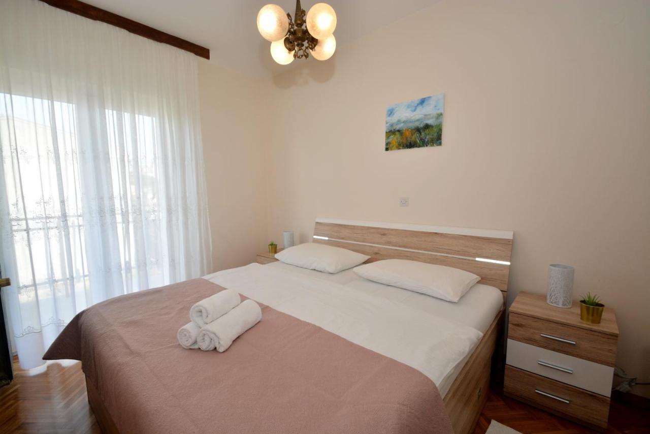 Guesthouse Kamen Kuca Podstrana Buitenkant foto